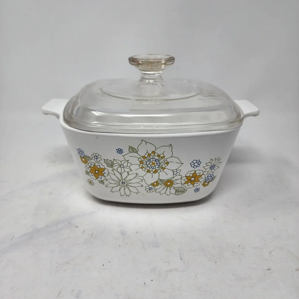 Vintage CorningWare‎ Floral Bouquet Casserole Dish 1 3/4 QT P-1 3/4-B With Lid